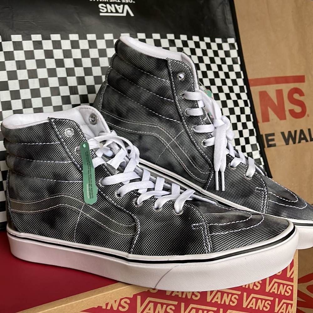 Vans Comfycush Sk8-Hi In Bloom Multi/True White Men’s sneakers - Picture 6 of 16